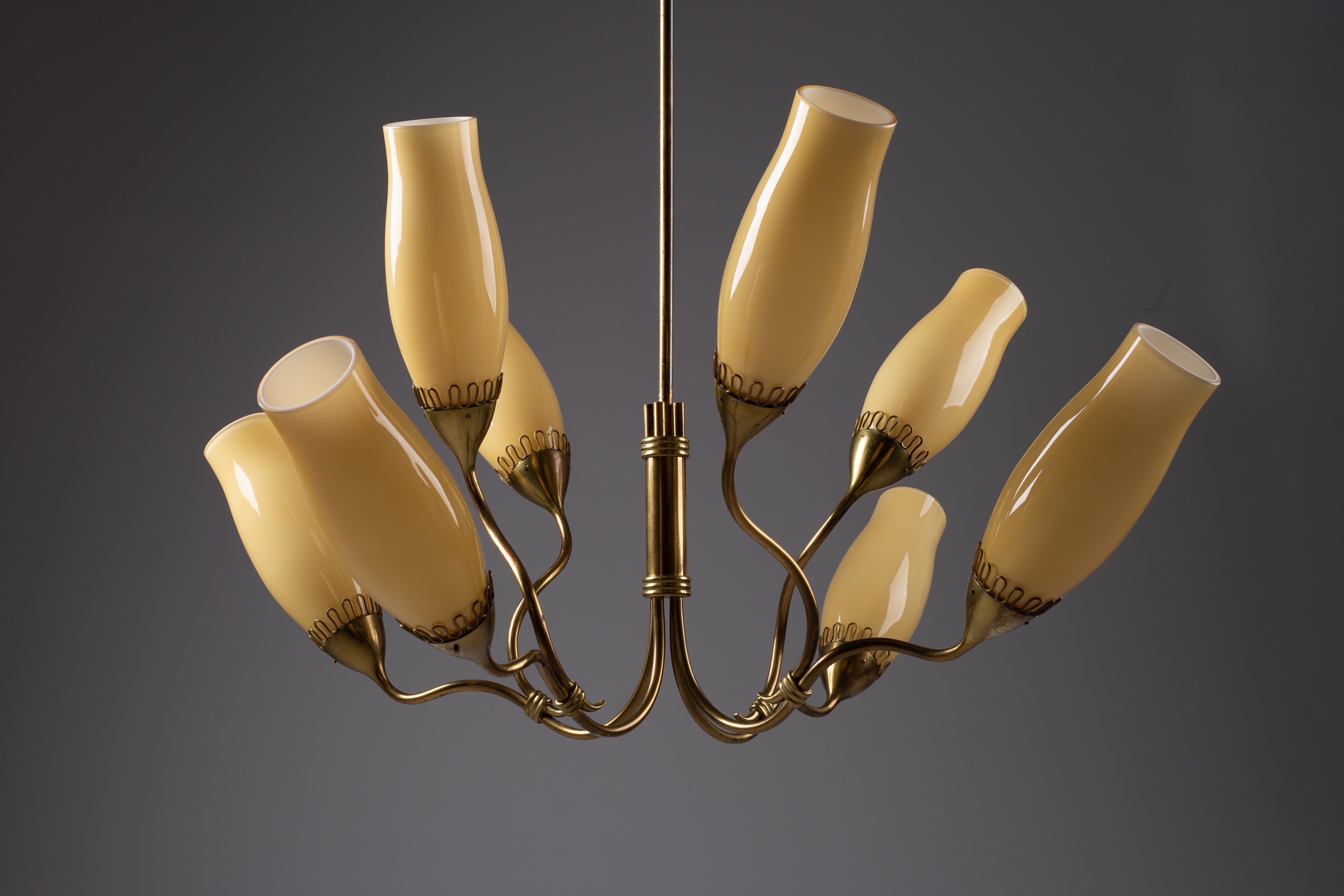 Model_51110_Eight-Light_Chandelier_by_Gunnel_Nyman_for_Idman_Oy,_1950s