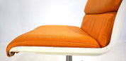 Haimi_Space_Age_swivel_chair_by_Yrjo_Kukkapuro,_1960