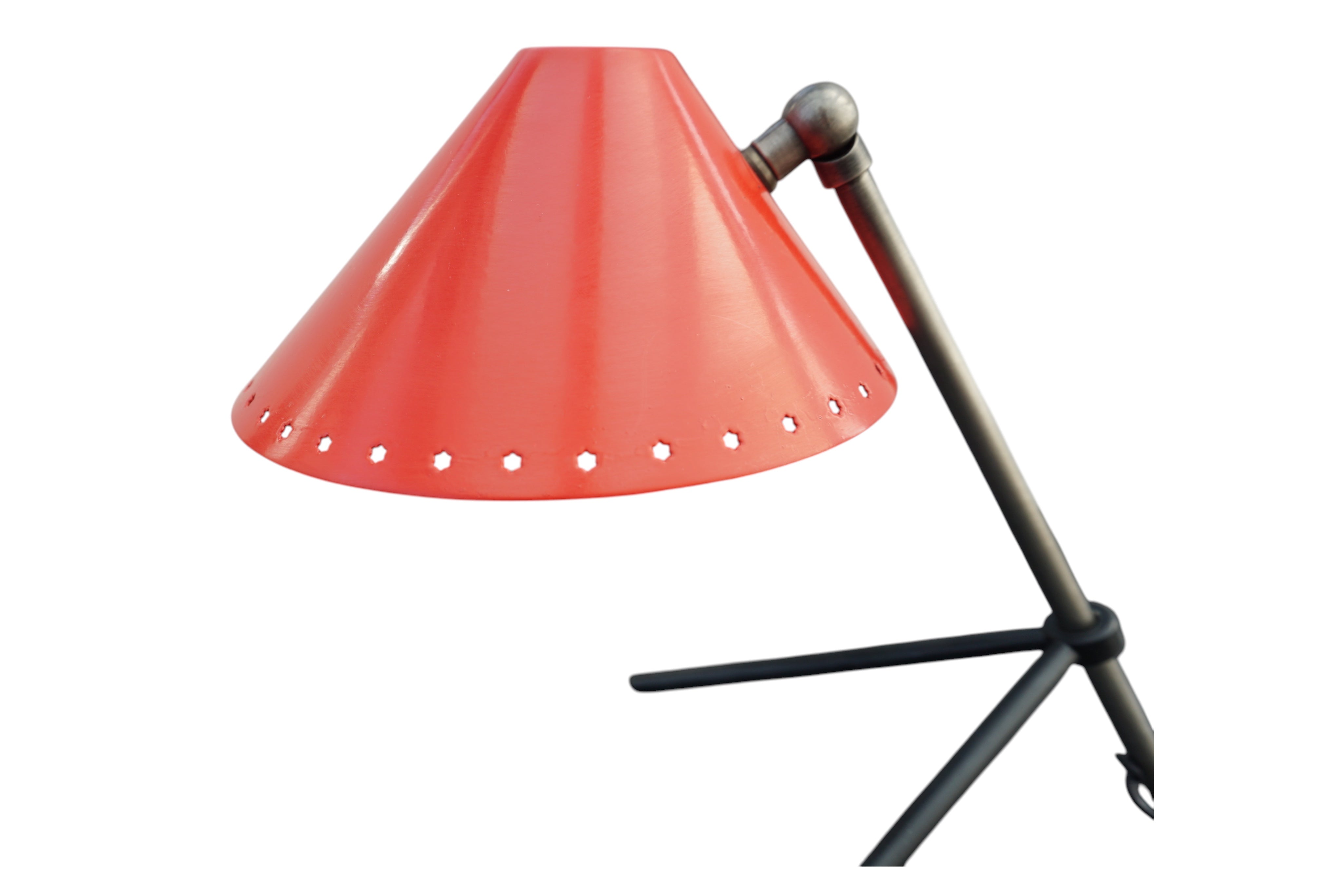 Pinocchio_Desk_Lamp_by_H._Th._J._A._Busquet_for_Hala_Zeist,_Dutch_Mid_Century_Modern_Lamp,_1956