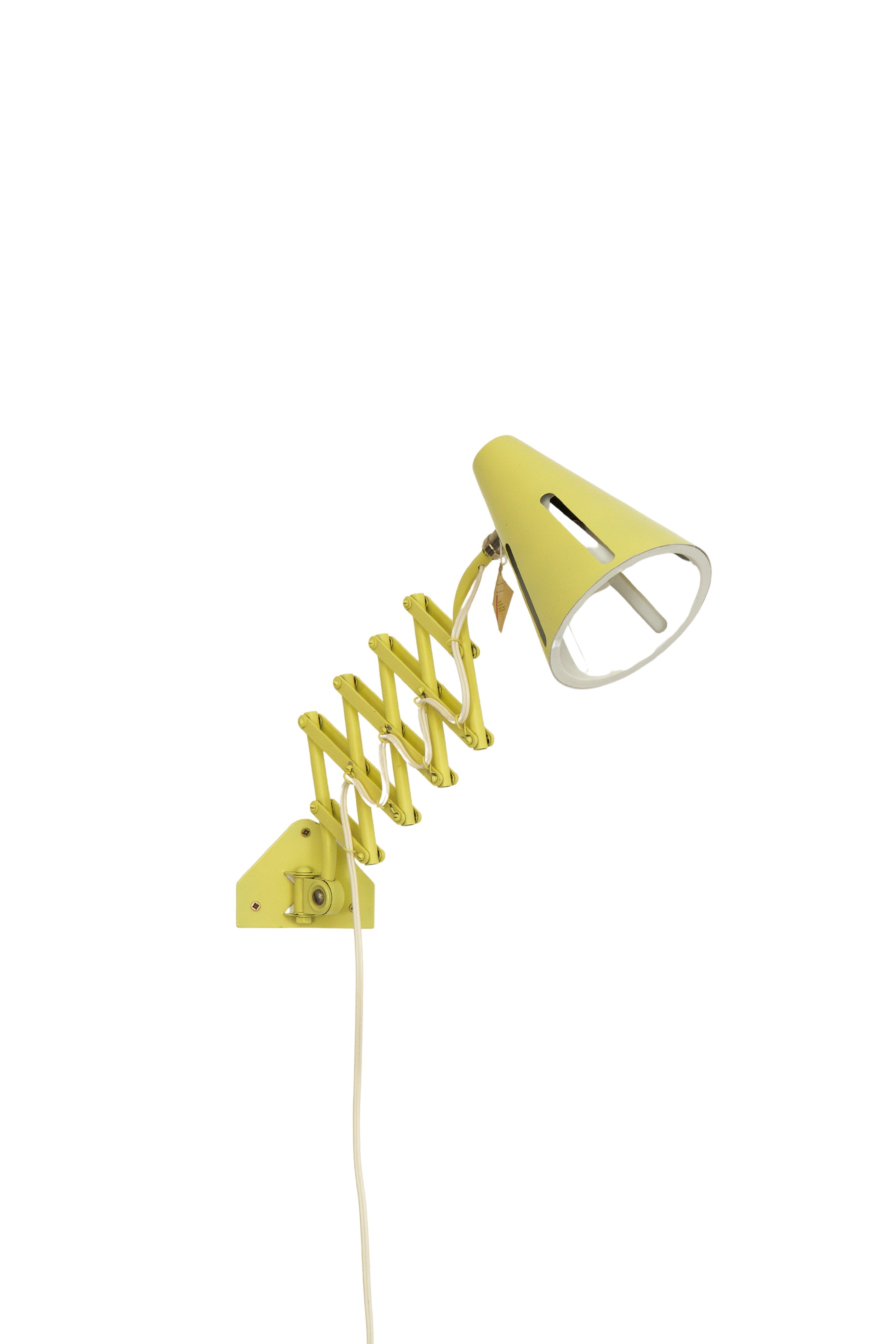 Scissor_Wall_Lamp_by_H._Busquet_for_HALA_Zeist,_1950s,_Netherlands