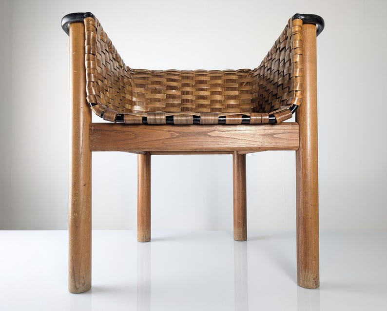 Handcrafted_Braided_Chestnut_Chair,_National_Crafts_Award,_Spain,_1980s