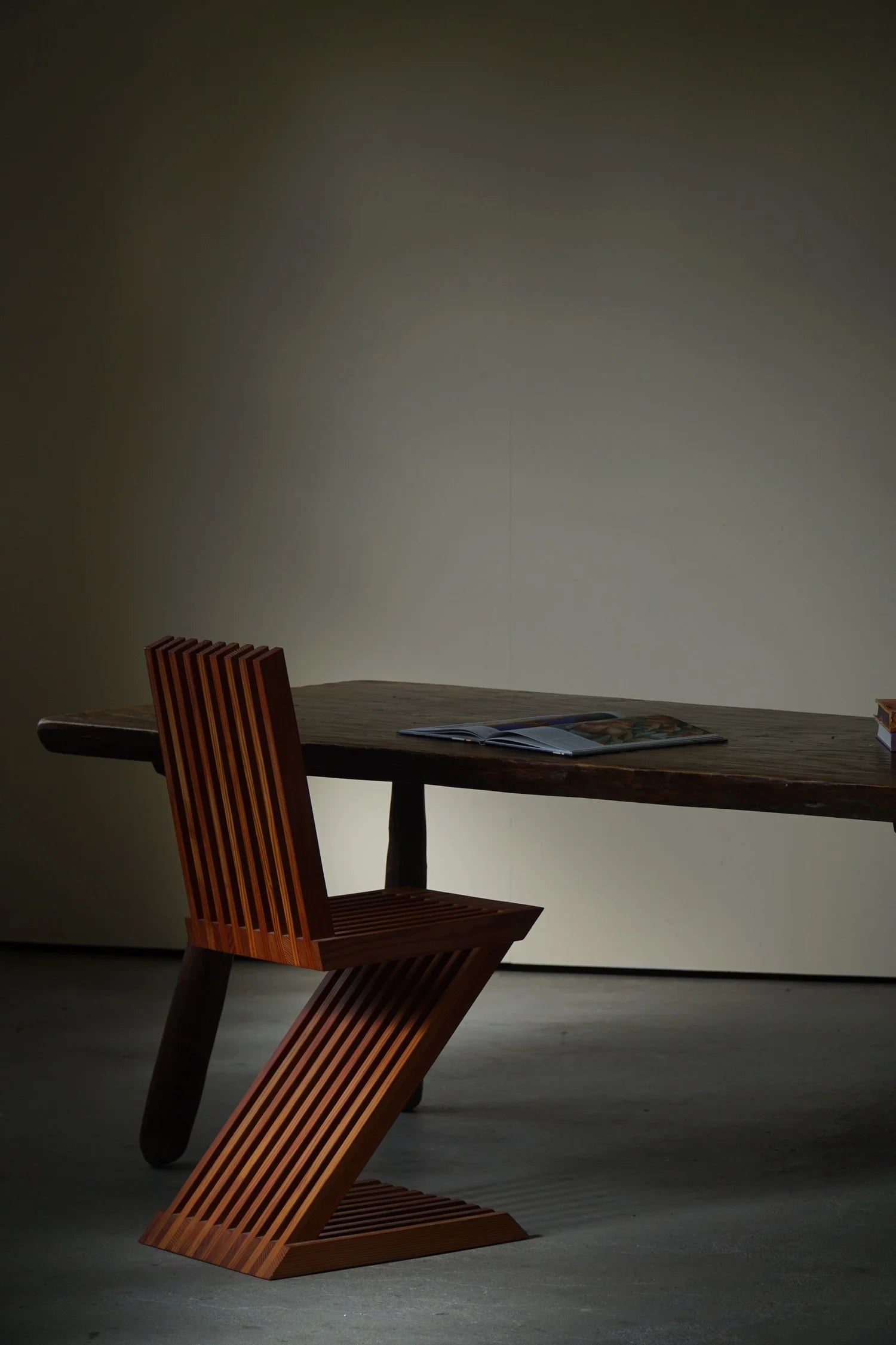 Handcrafted_Sculptural_Zig_Zag_Chair_Made_in_Solid_Pine