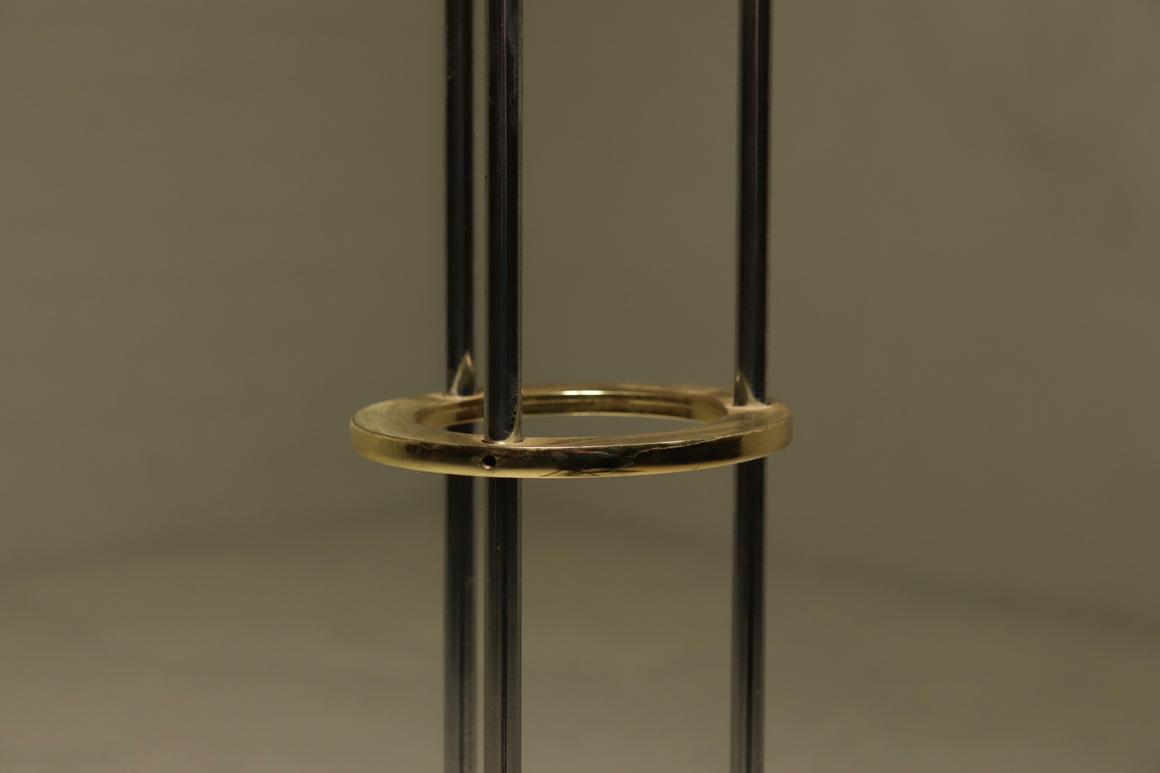 Studio_Floor_Lamp_by_Ralph_Zernisch,_1980s,_Germany