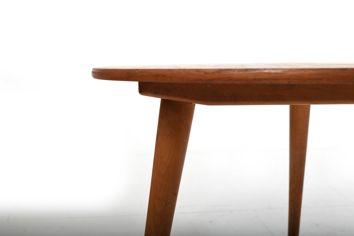 1950s_Round_Coffee_Table_Model_AT_8_by_Hans_J._Wegner_for_Andreas_Tuck,_Denmark