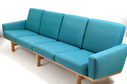 Hans_J._Wegner_GE-236/4_Sofa_Getama_Denmark_1960s
