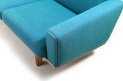 Hans_J._Wegner_GE-236/4_Sofa_Getama_Denmark_1960s