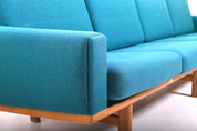Hans_J._Wegner_GE-236/4_Sofa_Getama_Denmark_1960s