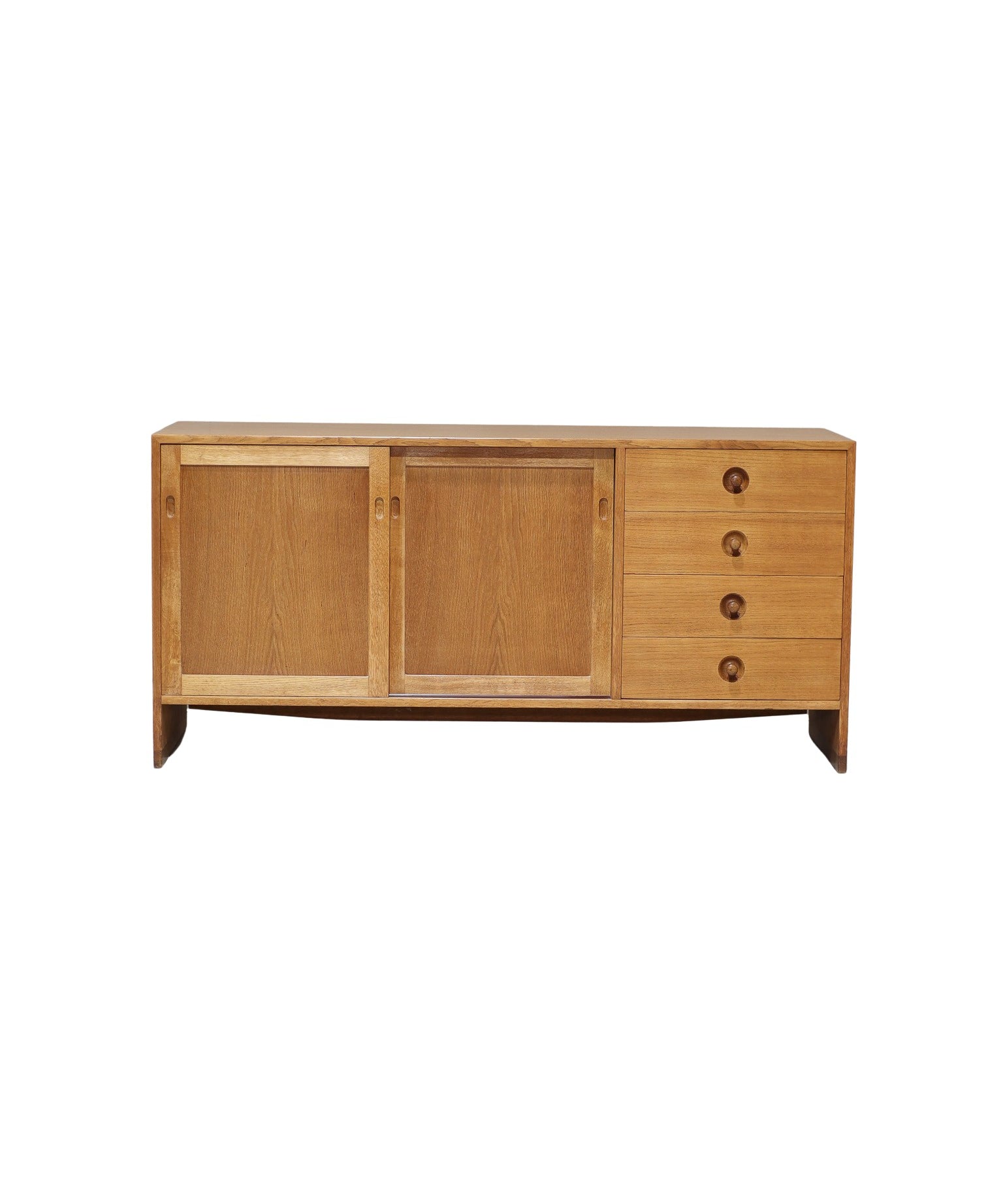 Hans_J._Wegner_sideboard_oak_Ry_Møbler_Danish