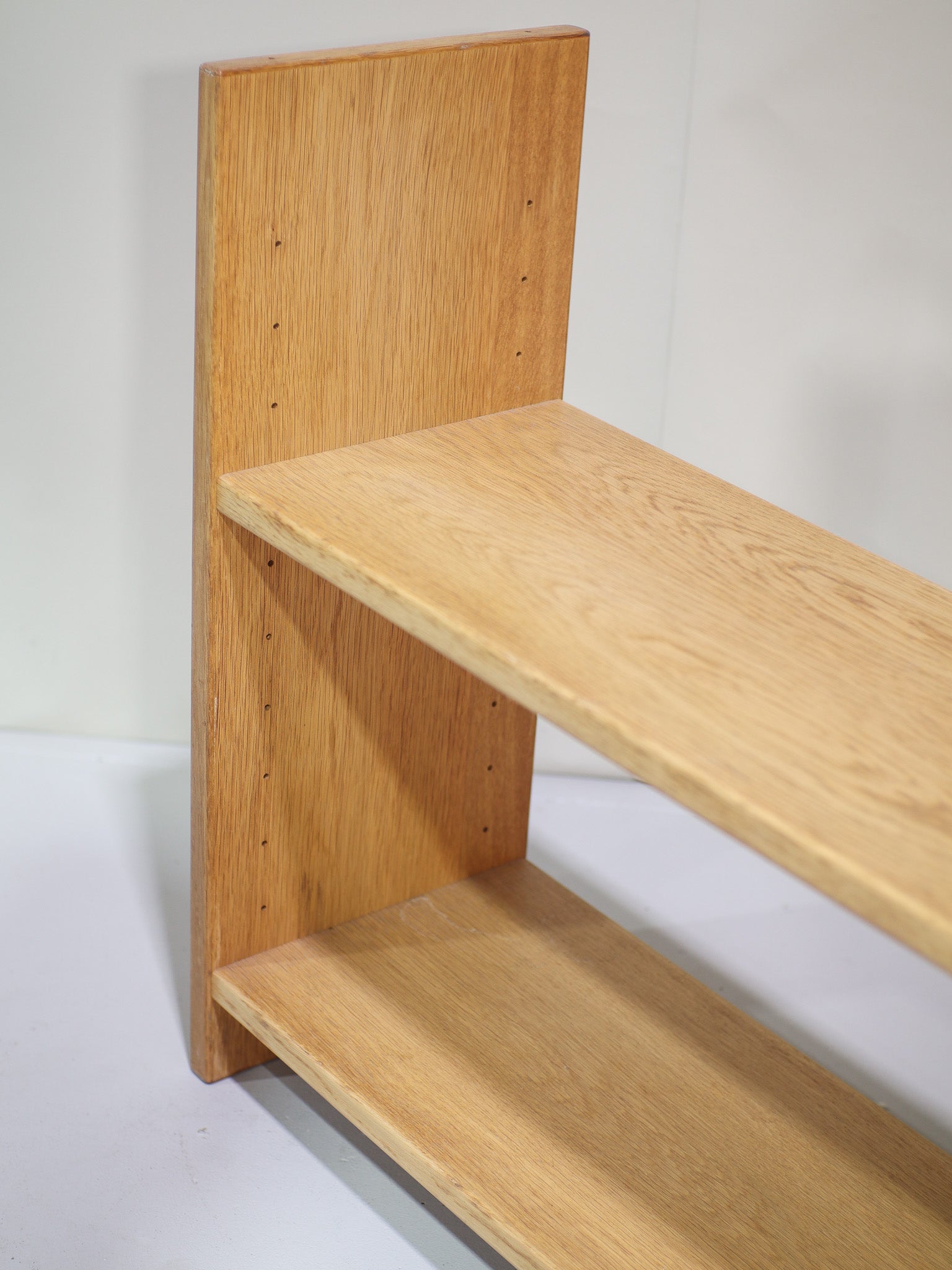 Hans_Wegner_oak_wall_unit_shelves_Danish_vintage