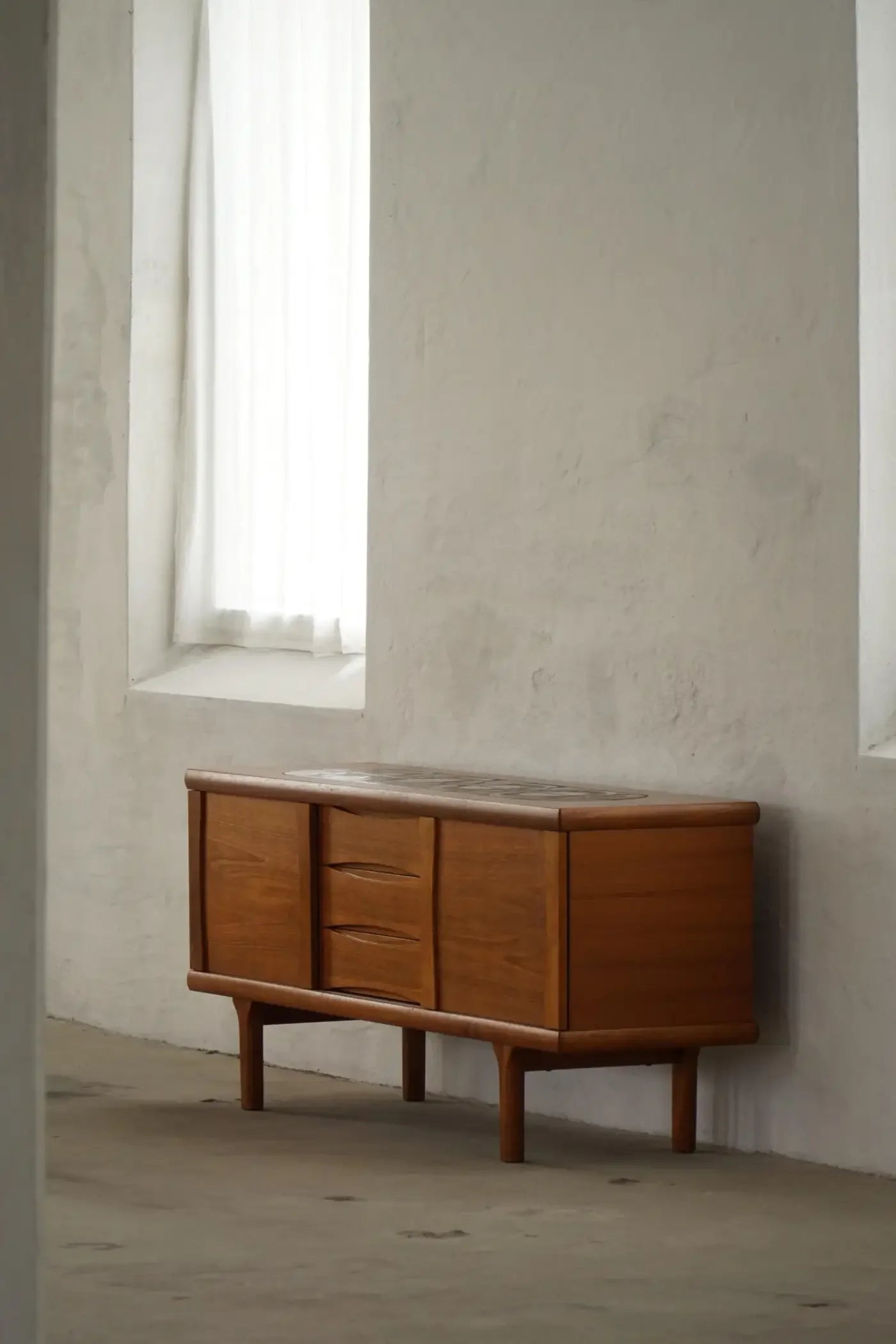 Hansen_&_Pedersen_Danish_Teak_Credenza,_Denmark_1960s