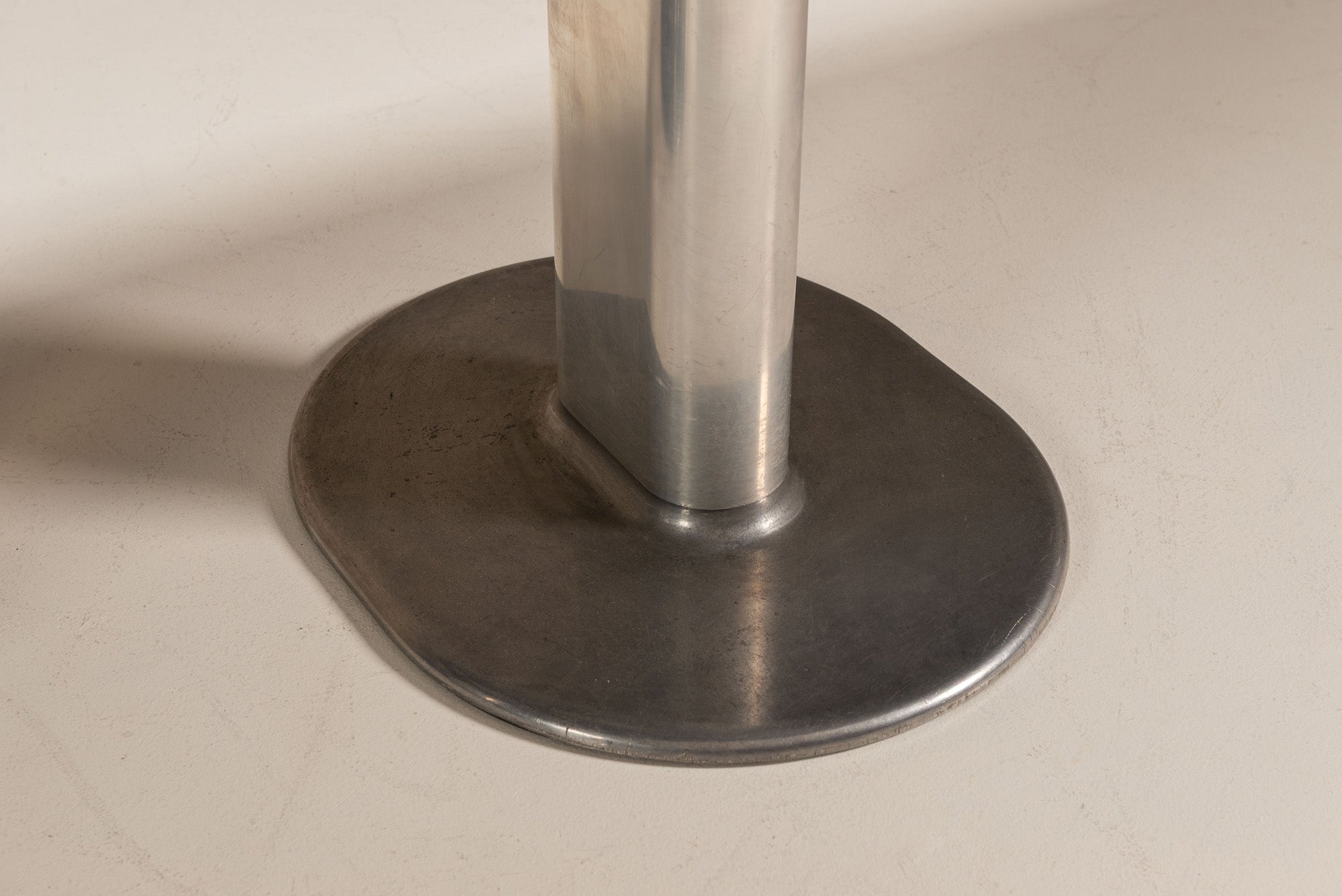 Harlow_TPA_240_Dining_Table_by_Ettore_Sottsass_for_Poltronova,_1970s,_Italy