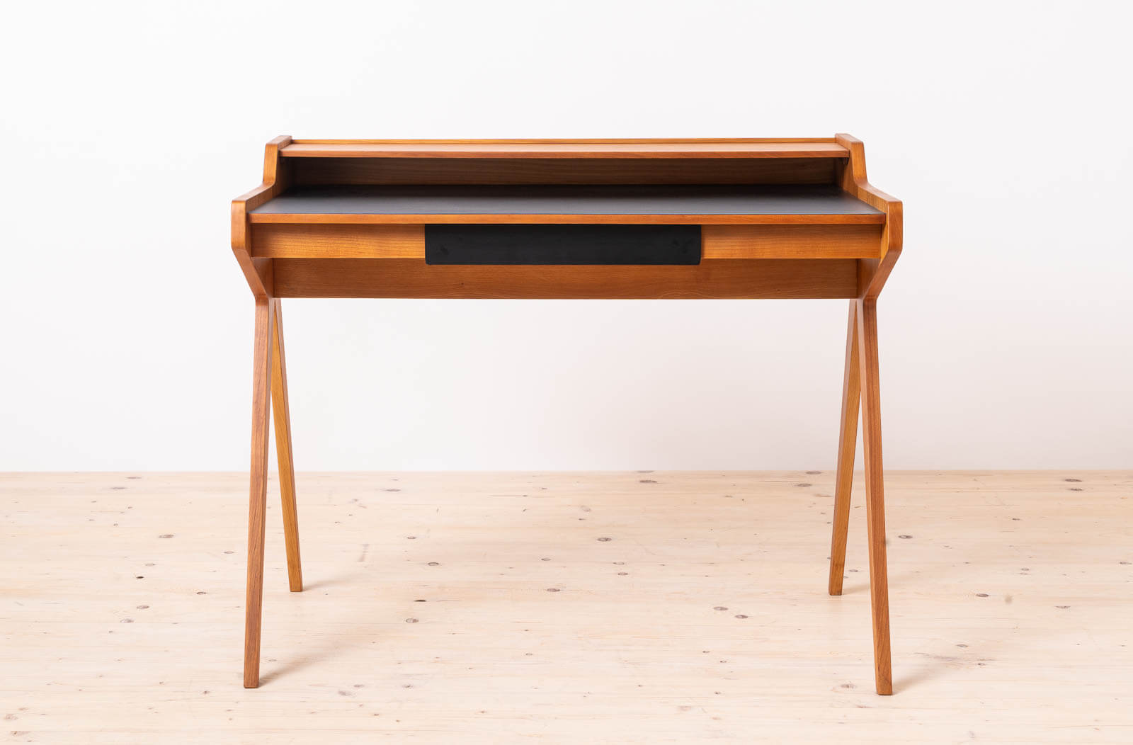 Lady_Desk_by_Helmut_Magg,_Germany,_1950s
