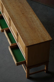 Henning_Kjærnulf_Brutalist_Oak_Sideboard,_Danish_Mid_Century_Modern_Credenza,_1960s