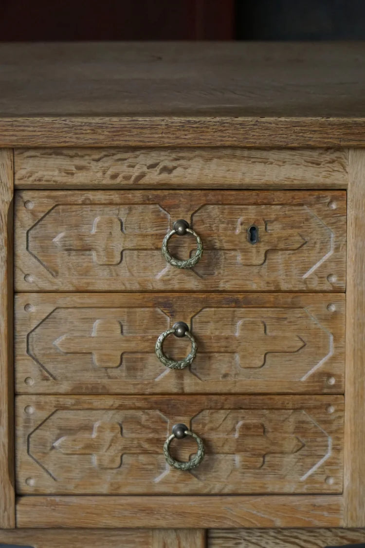 Henning_Kjærnulf_Freestanding_Oak_Desk,_Danish_Mid_Century_Modern,_1950s