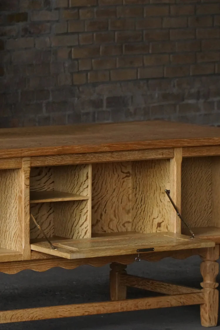 Henning_Kjærnulf_Freestanding_Oak_Desk,_Danish_Mid_Century_Modern,_1950s