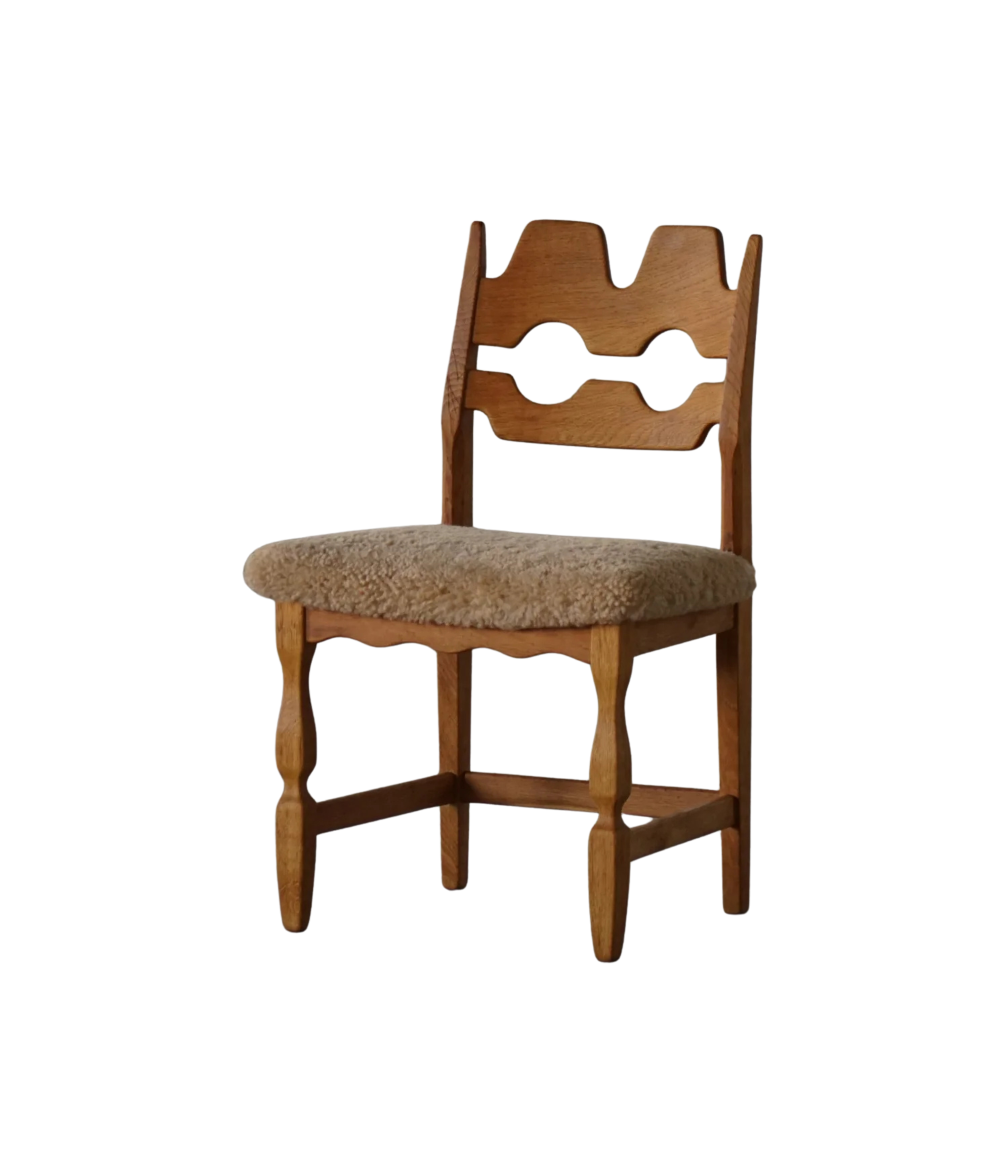 Henning_Kjærnulf_Razorblade_Dining_Chair_in_Oak_and_Lambswool,_Denmark,_1960s
