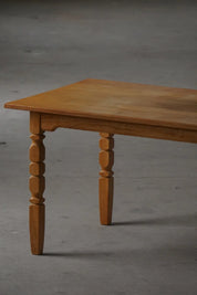 Henning_Kjærnulf_Rectangular_Oak_Dining_Table,_Denmark_1960s