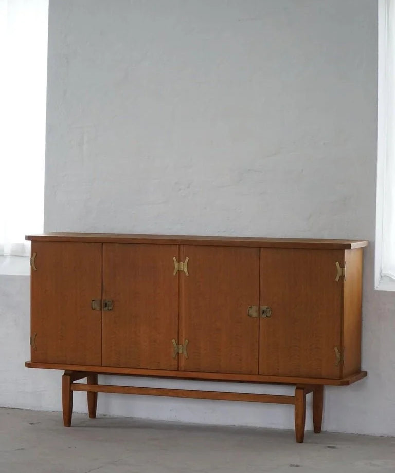 Henning_Kjærnulf,_Sideboard_in_Oak_&_Brass,_Danish_Mid_Century_Modern,_1960s