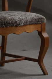 Henry_Kjærnulf_‘Razorblade’_Armchair_in_Oak_and_Lambswool,_Danish_Modern_Design