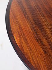 Henry_Rosengren_Hansen_Extendable_Rosewood_Dining_Table_for_Brande_Møbelindustri,_Denmark_1960s