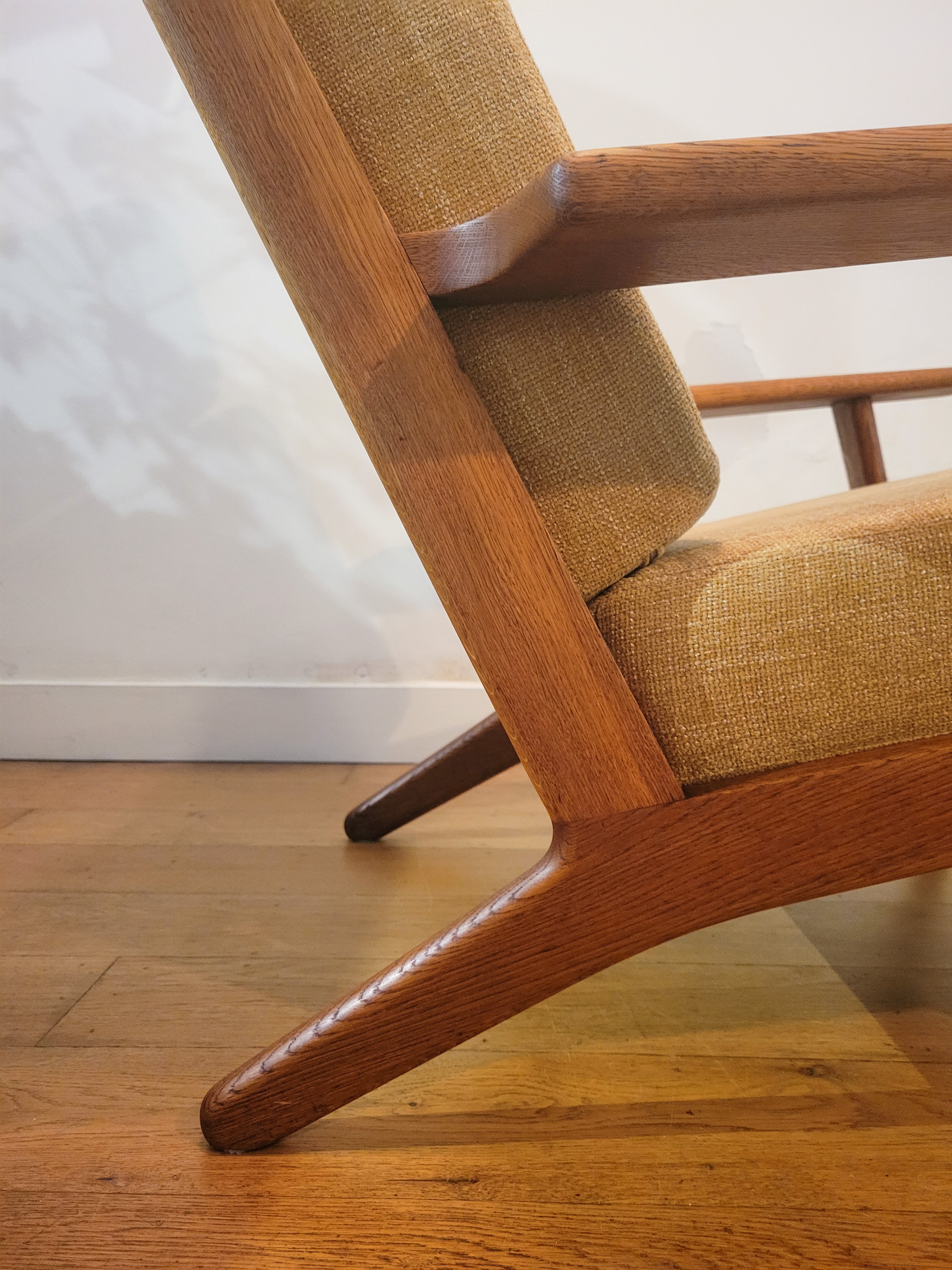 High_back_GE290A_armchair_by_Hans_J._Wegner_for_Getama