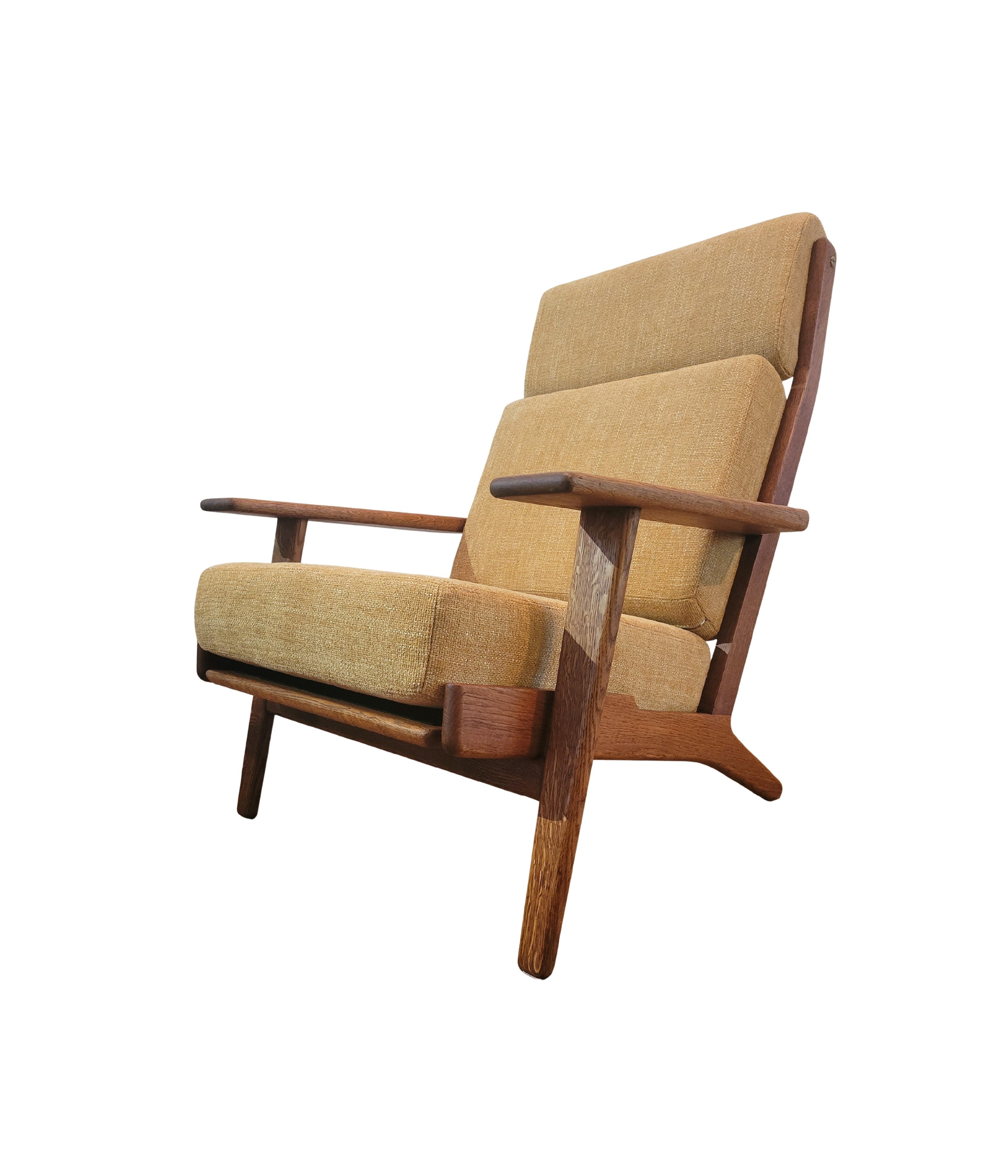 High_back_GE290A_armchair_by_Hans_J._Wegner_for_Getama