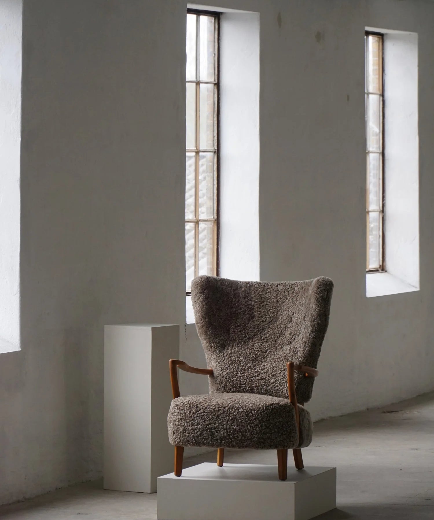 High_Back_Lounge_Chair_in_Oak_and_Lambswool,_Scandinavian_Modern_Style