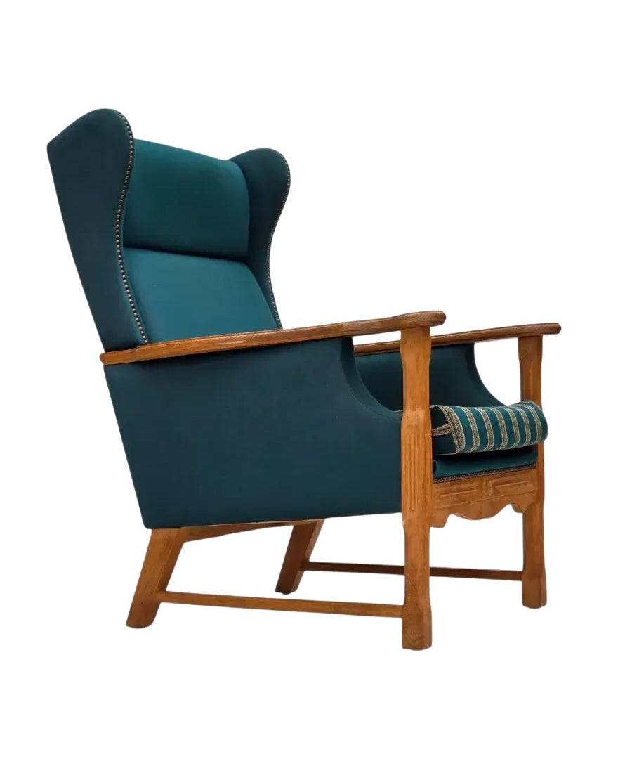 Highback_Armchair,_Turquoise-Green_Wool_&_Oak,_1970s_Denmark