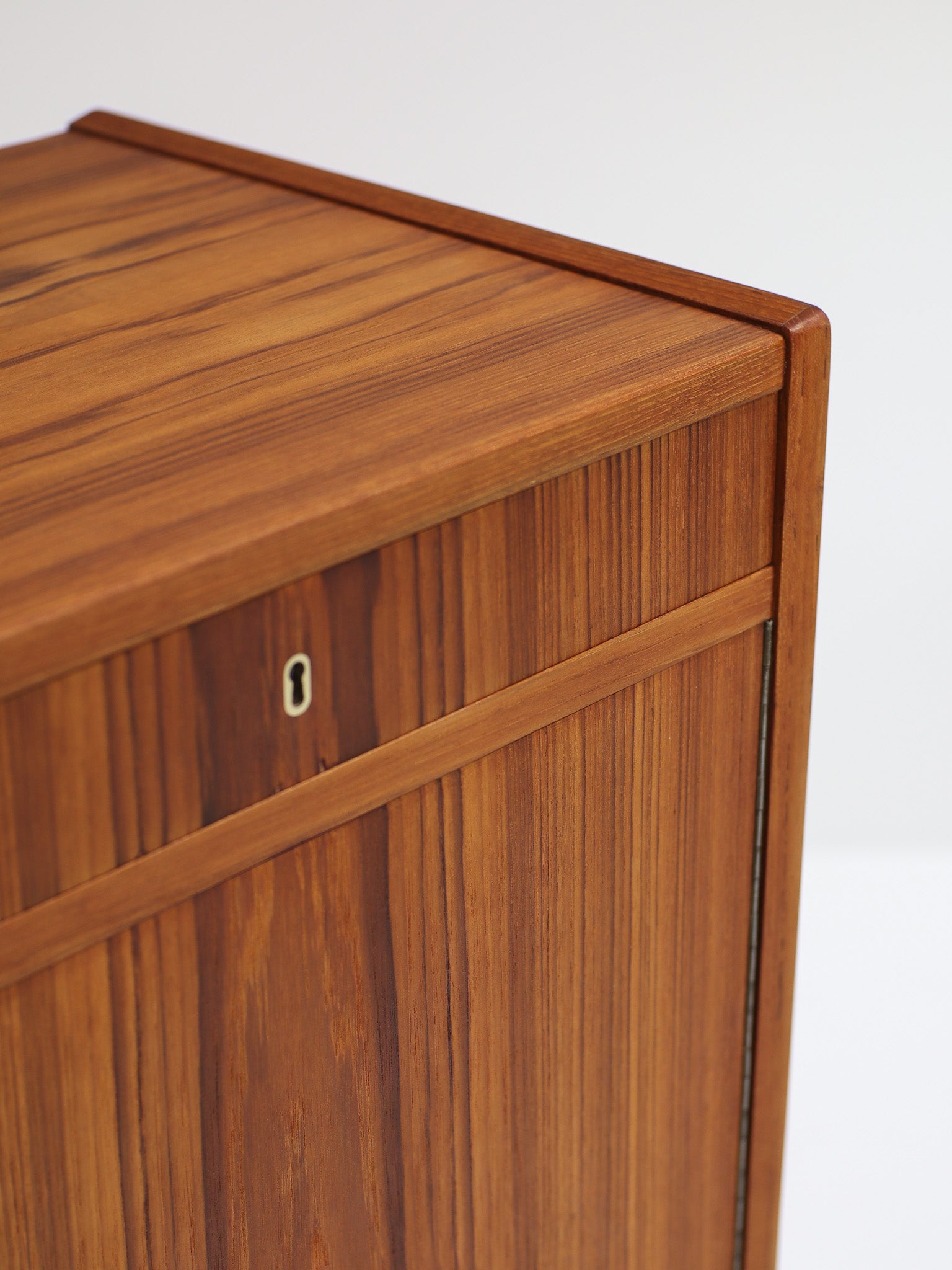 Teak_Highboard_by_Andreas_Pedersen_Møbelfabrik,_1960s,_Denmark