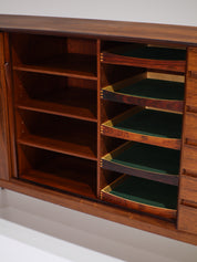 Highboard_Henry_Rosengren_Rosewood_danish_1960s