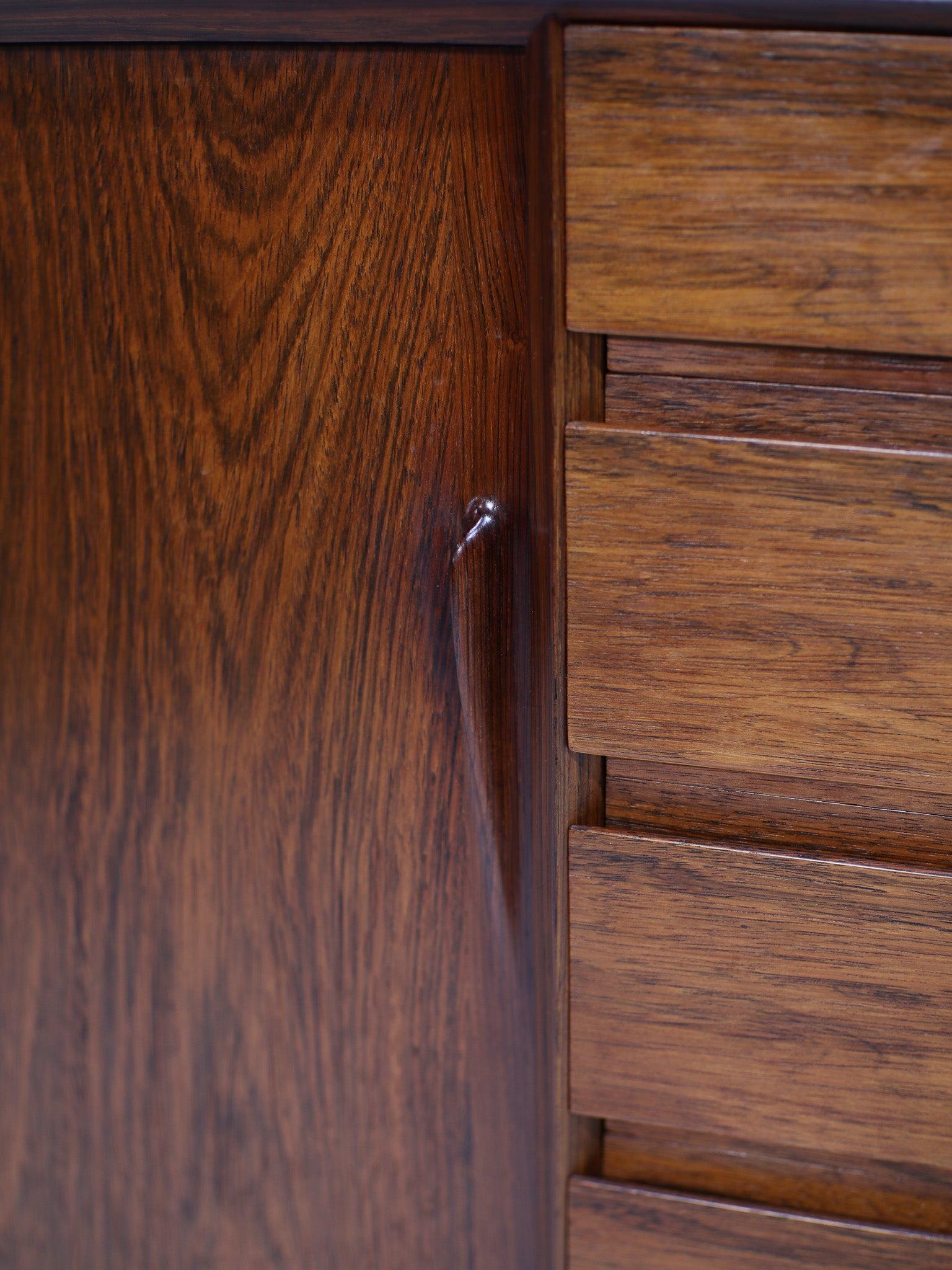 Highboard_Henry_Rosengren_Rosewood_danish_1960s