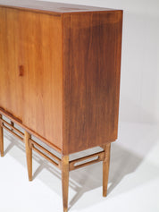 Highboard_Illum_Wikkelsø_model_90_Danish_vintage