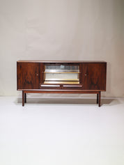 Highboard_with_bar_rosewood_Danish_sideboard