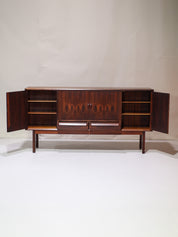 Highboard_with_bar_rosewood_Danish_sideboard