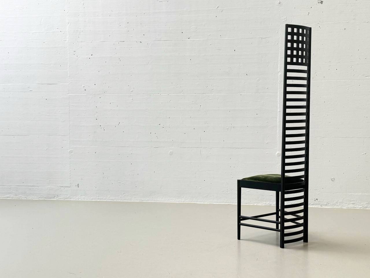 Hill_House_1_chair_by_Charles_Rennie_Mackintosh_for_Cassina