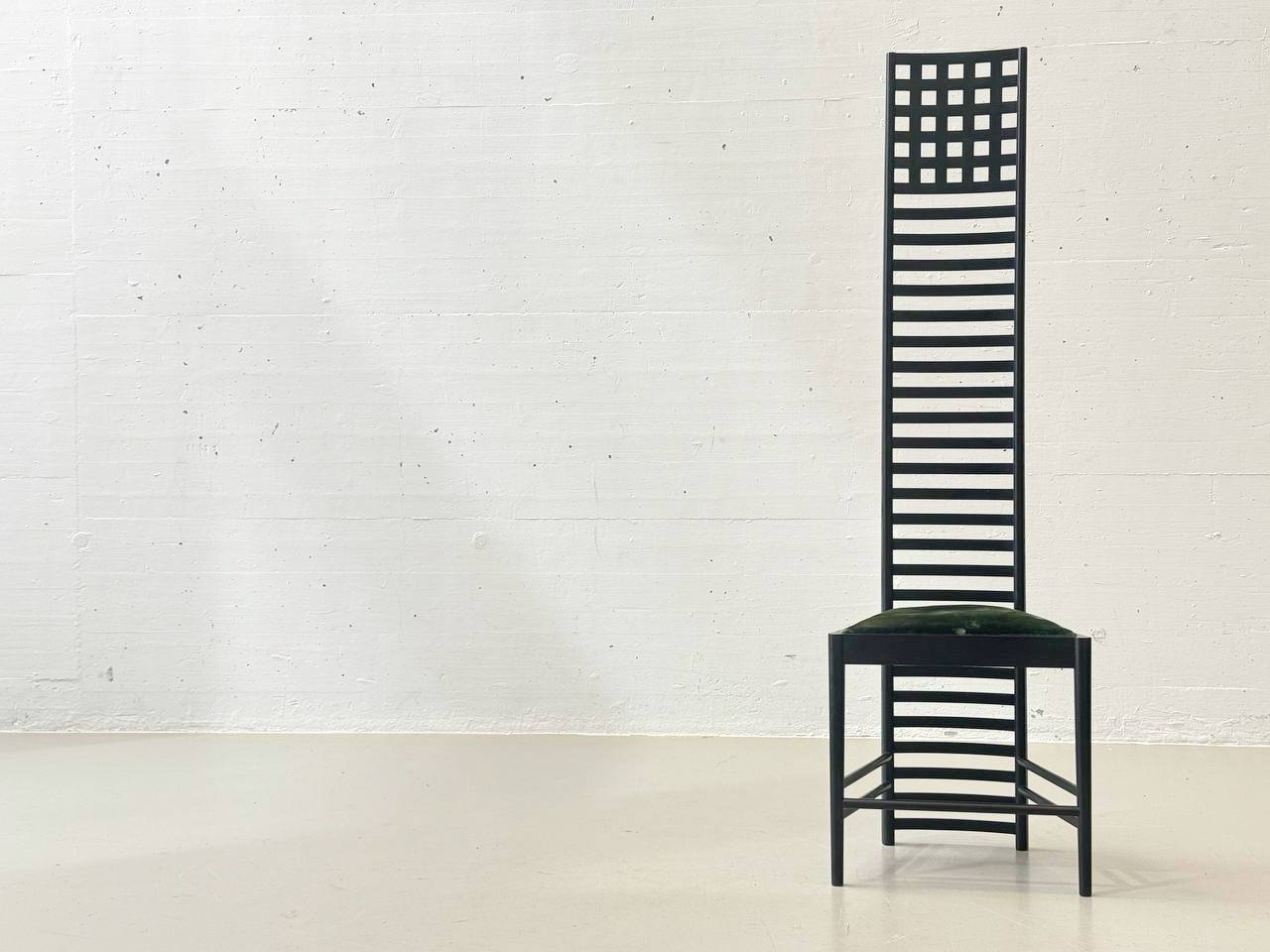 Hill_House_1_chair_by_Charles_Rennie_Mackintosh_for_Cassina