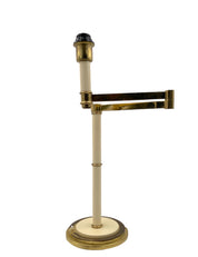 Hollywood_Regency_Brass_Table_Lamp_by_Tommaso_Barbi,_Italy_1970s