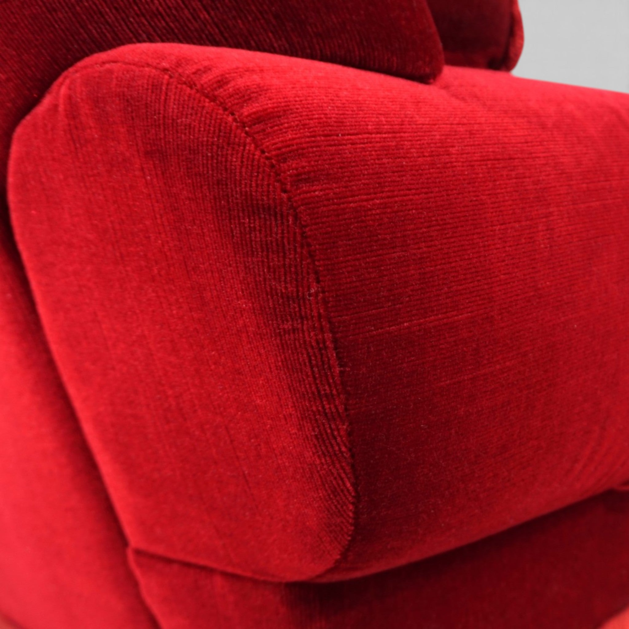 Hollywood_Regency_Art_Deco_Velvet_Armchair,_1930s–1950s,_Europe