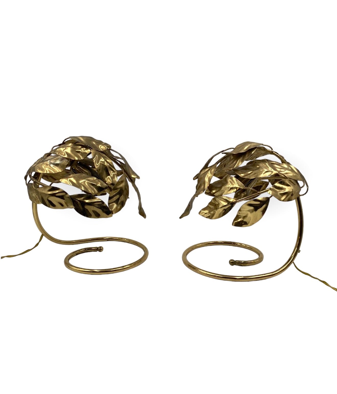 Set_of_2_Hollywood_Regency_Brass_Leaf_Table_Lamps_by_Bottega_Gadda,_Italy_1970s