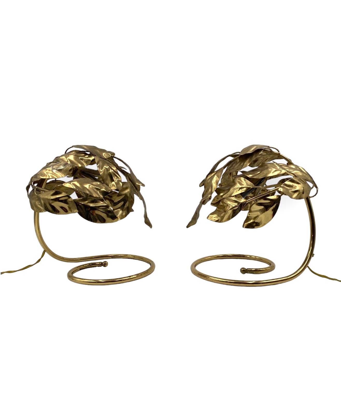 Set_of_2_Hollywood_Regency_Brass_Leaf_Table_Lamps_by_Bottega_Gadda,_Italy_1970s