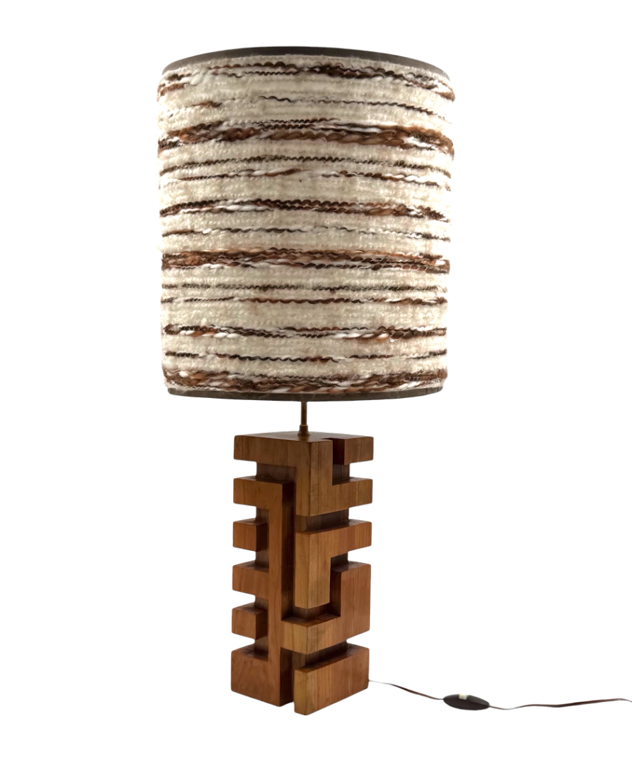 Hollywood_Regency_Wood_and_Brass_Table_Lamp_with_Lampshade,_France,_1970s