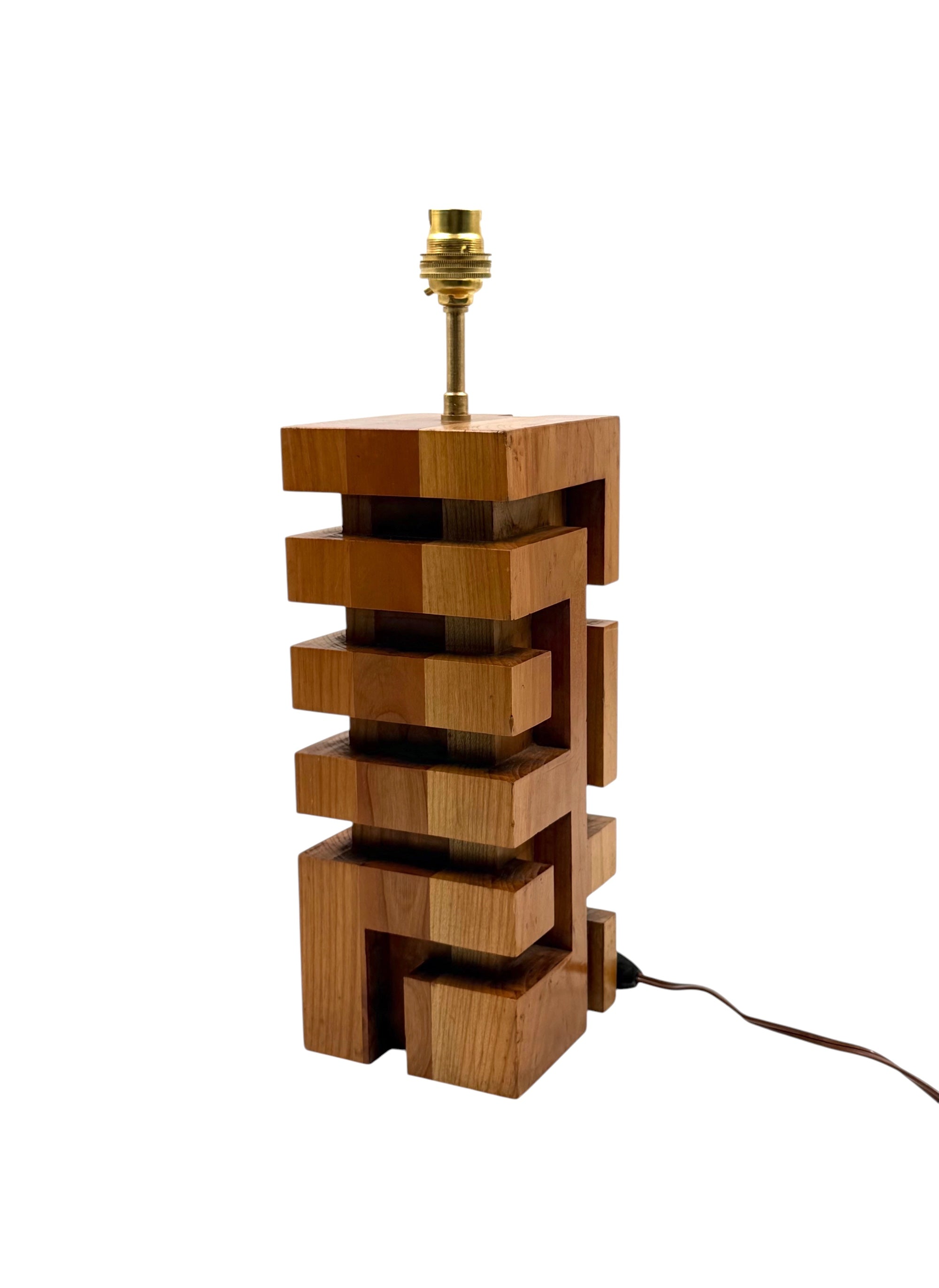 Hollywood_Regency_Wood_and_Brass_Table_Lamp_with_Lampshade,_France,_1970s