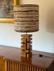 Hollywood_Regency_Wood_and_Brass_Table_Lamp_with_Lampshade,_France,_1970s