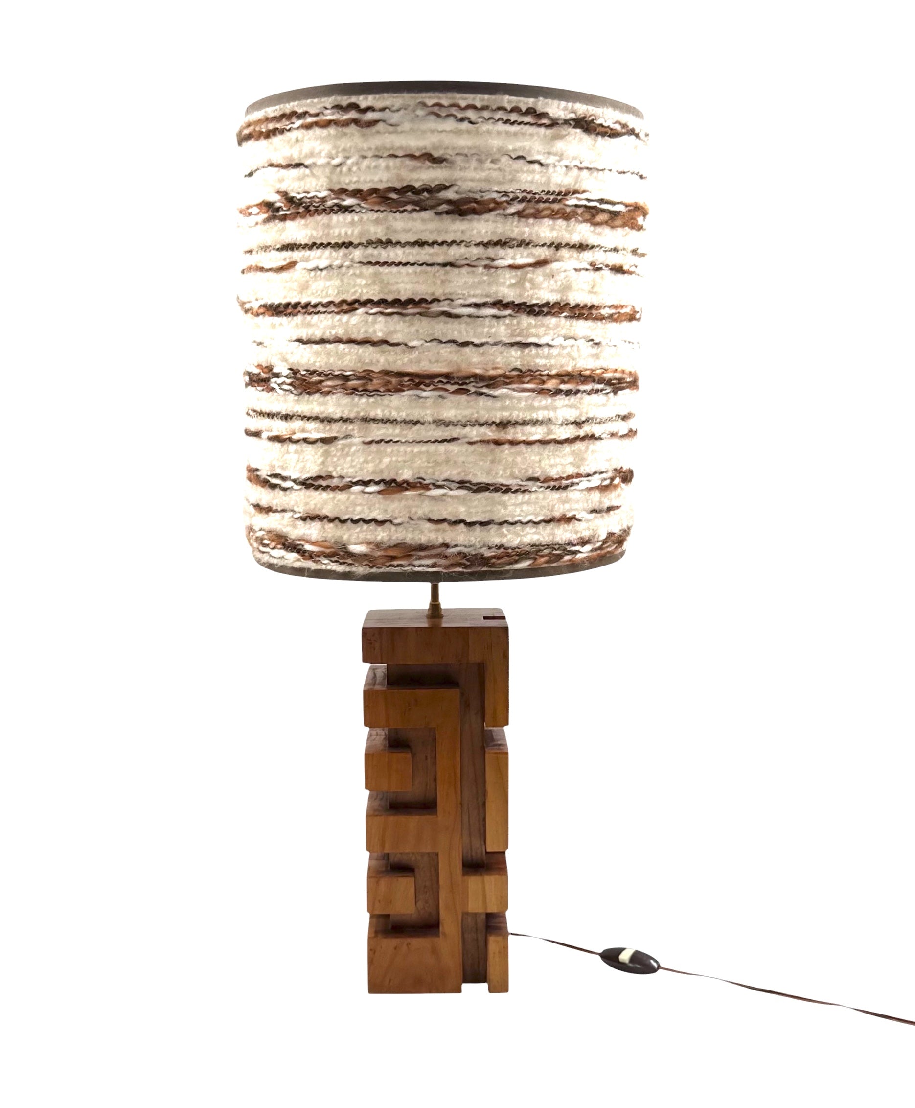 Hollywood_Regency_Wood_and_Brass_Table_Lamp_with_Lampshade,_France,_1970s