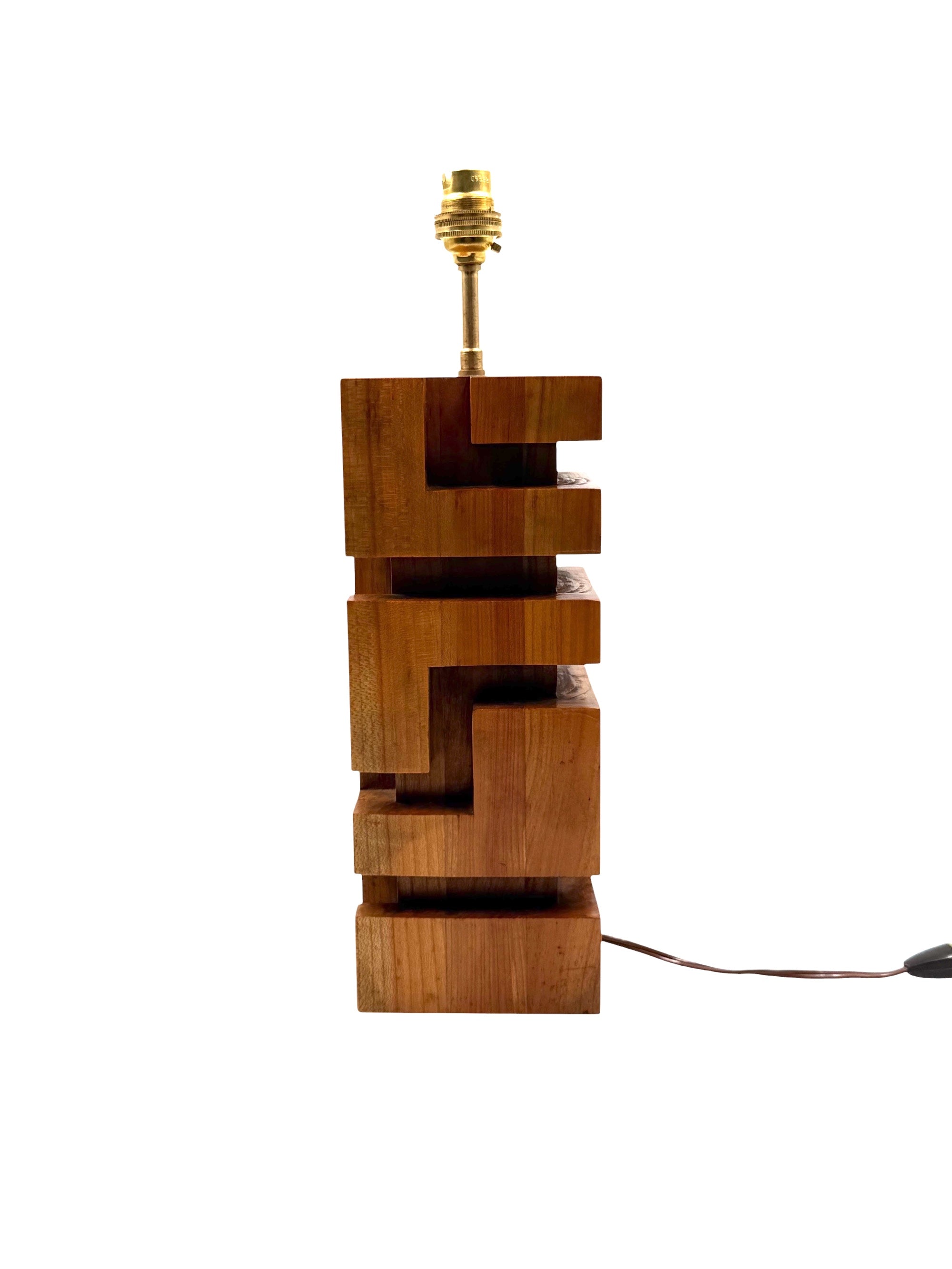 Hollywood_Regency_Wood_and_Brass_Table_Lamp_with_Lampshade,_France,_1970s