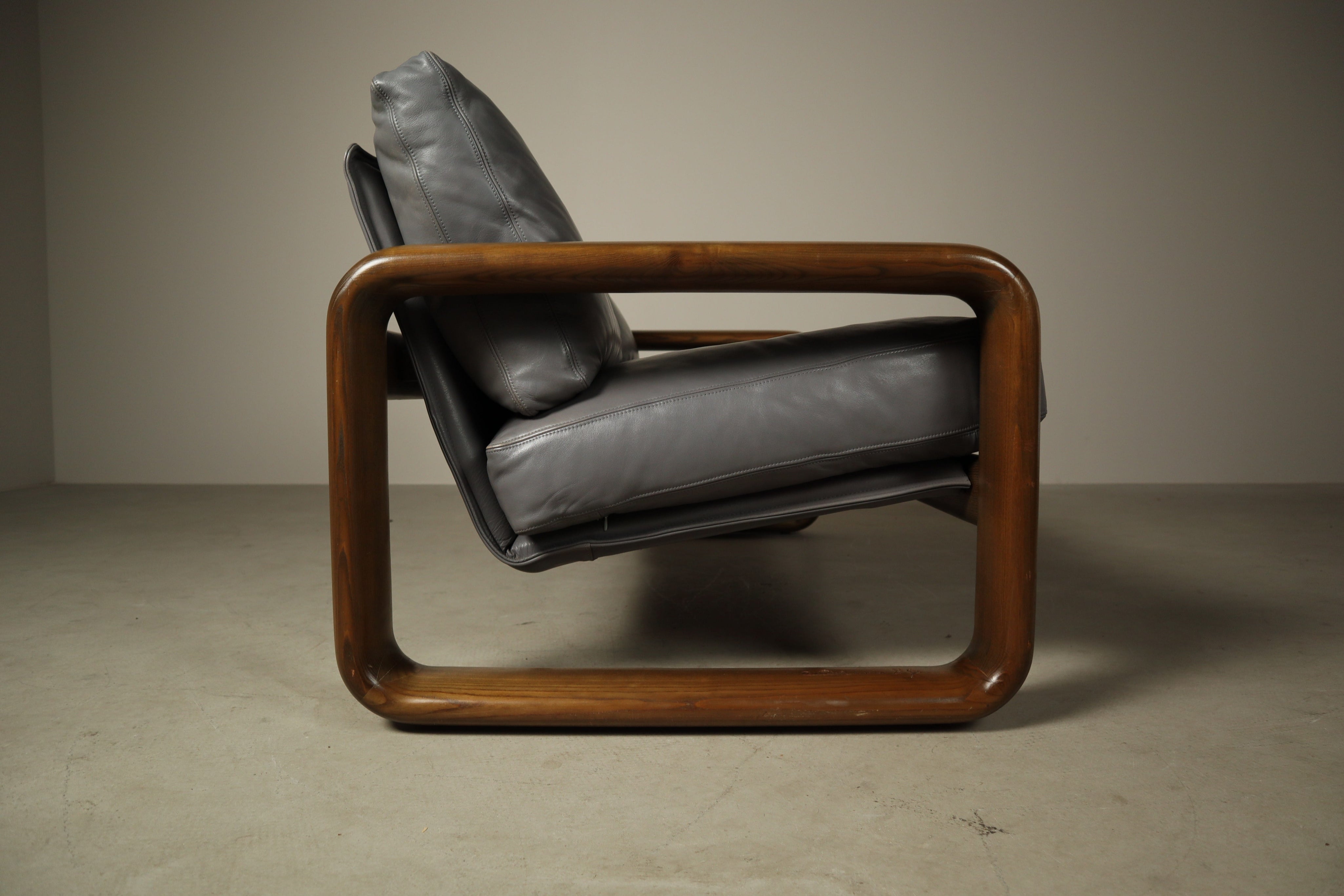 Hombre_two-seat_sofa_by_Burkhard_Vogtherr_for_Rosenthal_Furniture,_1970s