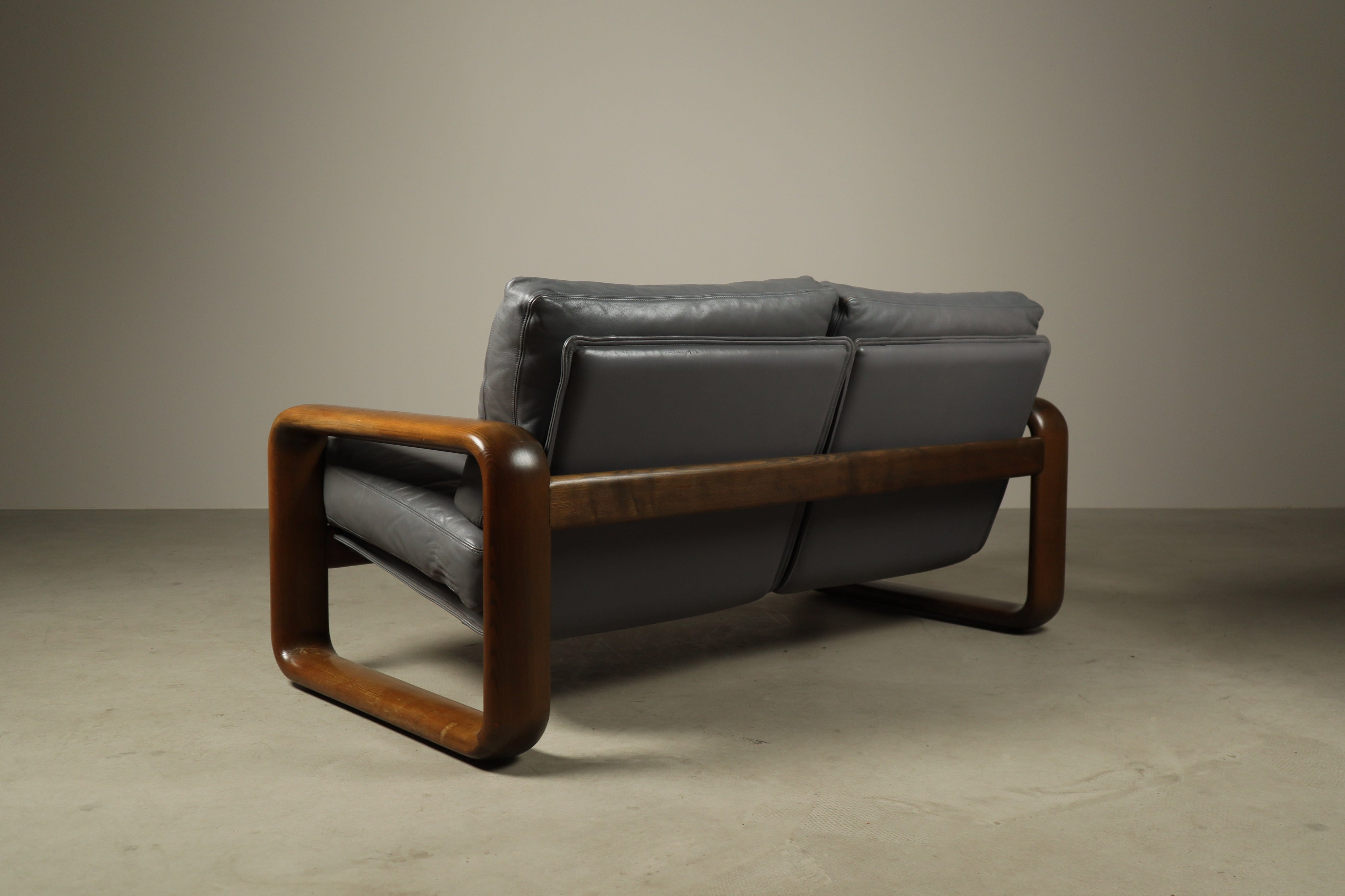 Hombre_two-seat_sofa_by_Burkhard_Vogtherr_for_Rosenthal_Furniture,_1970s