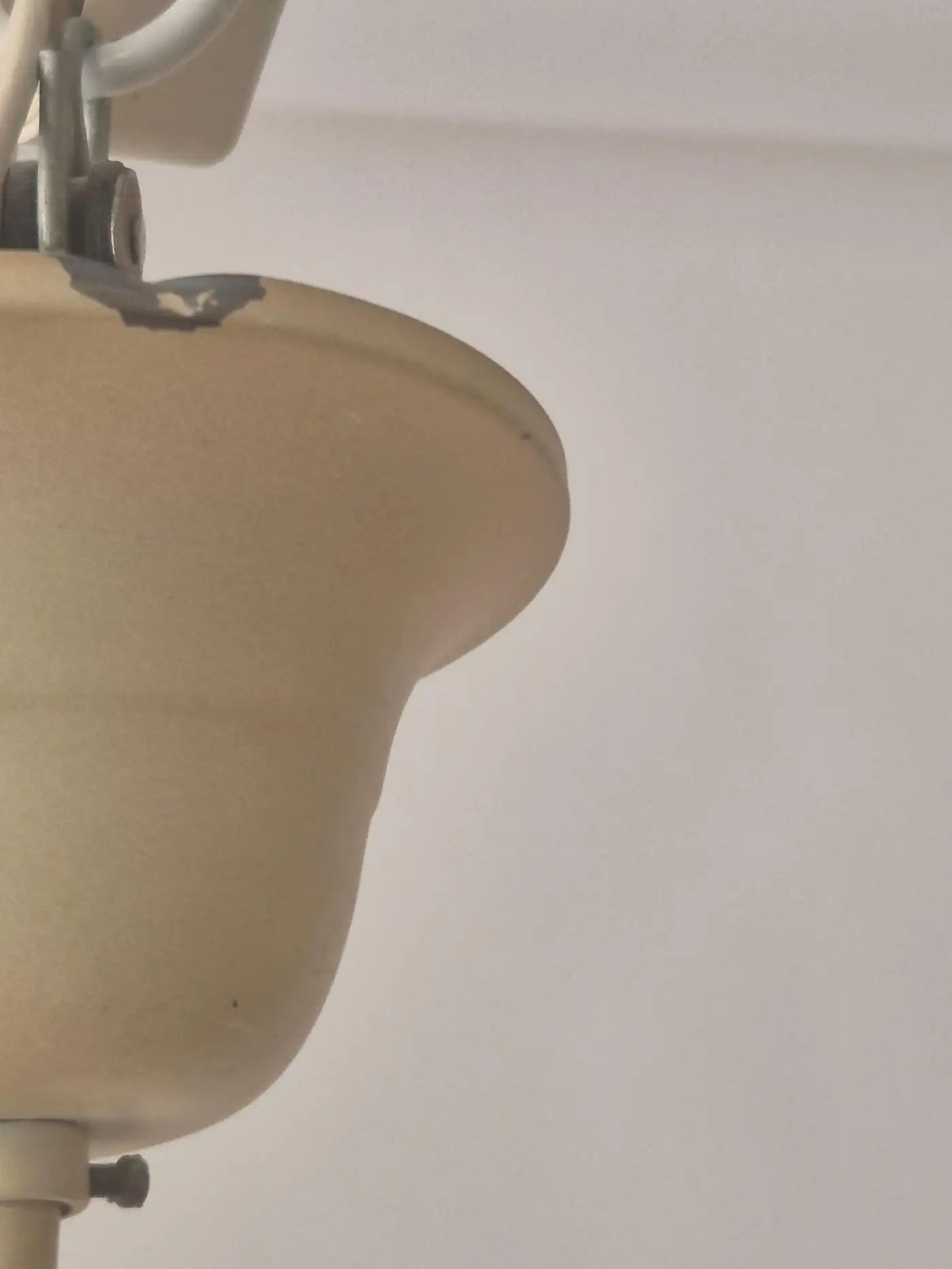 French_Hot_Air_Balloon_Chandelier_in_Gilt_Iron_and_Painted_Tole,_Mid_Century_Decorative_Ceiling_Light