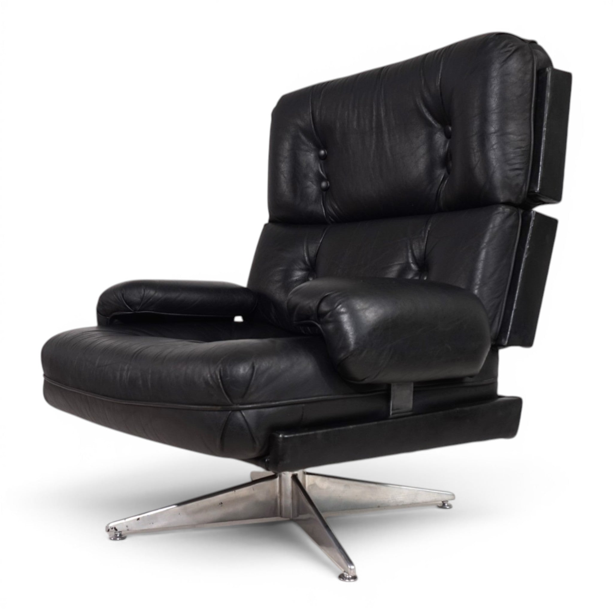 Howard_Keith_Kohinoor_Swivel_Lounge_Chair_and_Ottoman_for_HK_Furniture,_England,_1960s