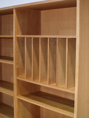 Tall_Oak_Bookcase_by_Poul_Hundevad_for_Hundevad_&_Co,_1960s,_Denmark